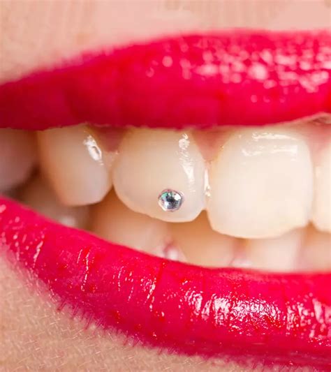 The Smiley Piercing: Pain Level, Aftercare, and Jewelry